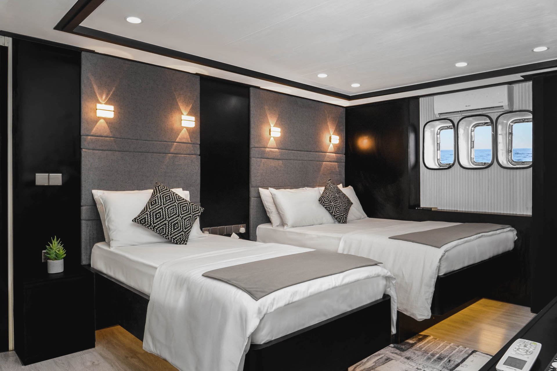 Maldives Legend X Junior Suite
